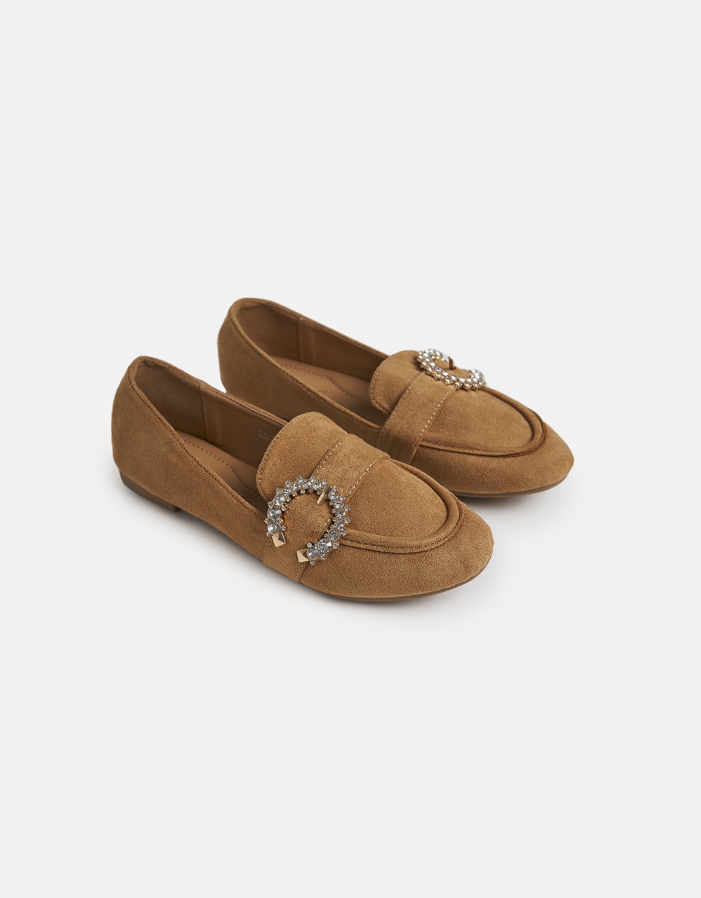 Εικόνα από Suede flat loafers με διακοσμητική αγκράφα Κάμελ