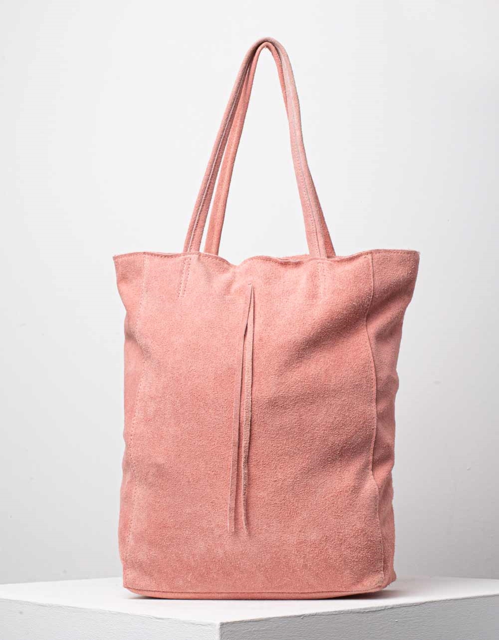 Εικόνα από Δερμάτινη τσάντα με διακοσμητικά κορδόνια Ροζ