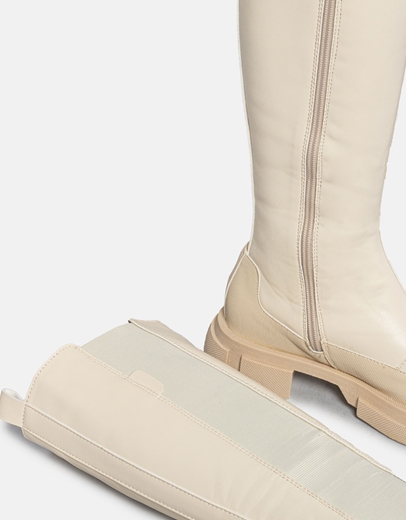 Εικόνα της Μπότες με chunky σόλα και λάστιχο στο πλάι Μπεζ