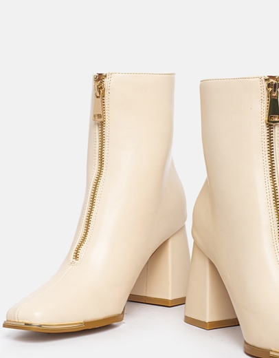 Εικόνα της Μποτάκια με φερμουάρ και μεταλλική λεπτομέρεια Μπεζ