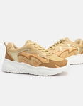 Εικόνα από Γυναικεία sneakers σε συνδυασμούς υλικών Μπεζ