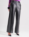 Εικόνα από Μονόχρωμη leather look παντελόνα Μαύρο