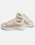 Εικόνα από Γυναικεία sneakers σε συνδυασμούς υλικών Μπεζ
