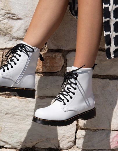 Εικόνα της Αρβυλάκια με διακοσμητική ραφή στην σόλα Λευκό