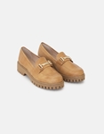 Εικόνα από Loafers μονόχρωμα με μεταλλική αγκράφα Ταμπά