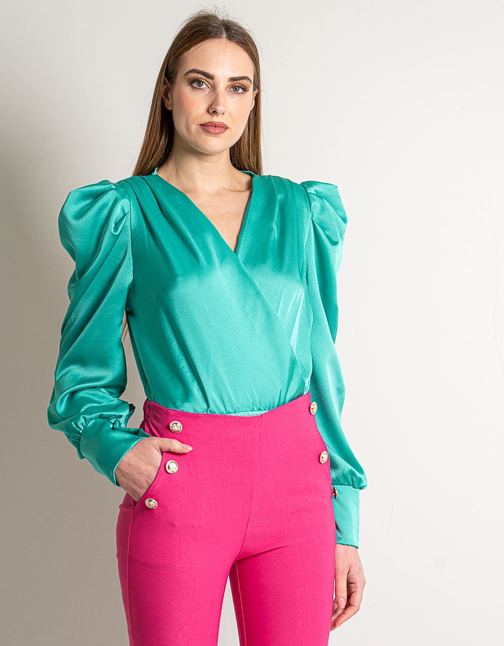 Εικόνα από Κρουαζέ μονόχρωμο κορμάκι με puffy μανίκια Πράσινο