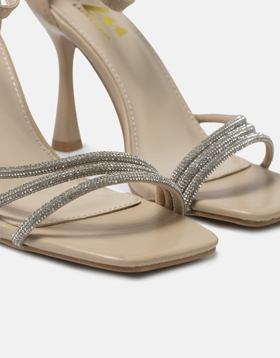 Εικόνα της Πέδιλα με λεπτό τακούνι και λουράκια από strass Nude