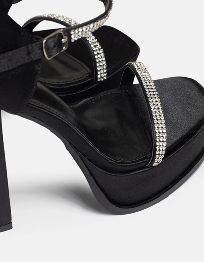 Εικόνα της Σατέν ψηλοτάκουνα πέδιλα με τετράγωνο τακούνι Μαύρο