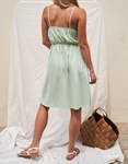 Εικόνα από Ριγέ μίνι φόρεμα με δέσιμο στο μπούστο Πράσινο