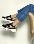Εικόνα από Sneakers με διπλή chinky σόλα και print Μαύρο