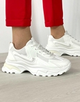 Εικόνα από Sneakers μονόχρωμα με διπλή chunky σόλα Λευκό