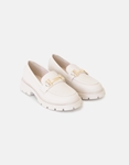 Εικόνα από Loafers με τρακτερωτή σόλα και χρυσή αγκράφα Μπεζ