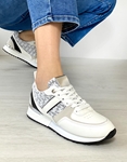 Εικόνα από Basic sneakers με μεταλλική λεπτομέρεια Λευκό/Μαύρο