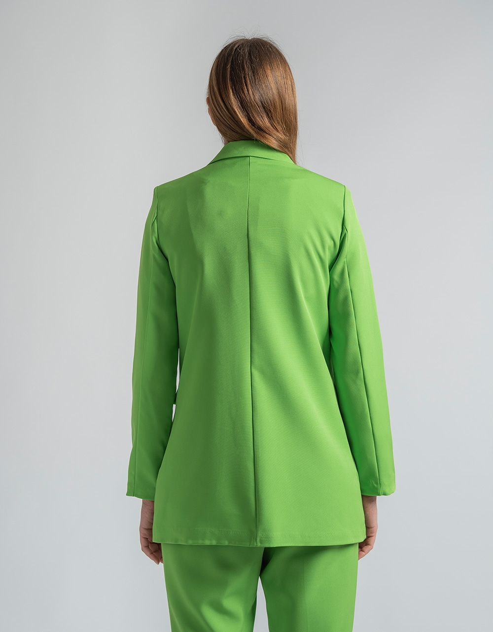 Εικόνα από Σετ μονόχρωμο σακάκι και flared παντελόνι Πράσινο