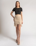 Εικόνα από Μονόχρωμη mini φούστα με σκίσιμο στο πλάι Μπεζ