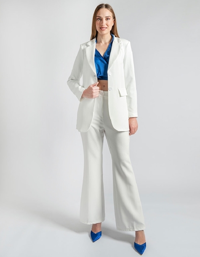 Εικόνα της Σετ μονόχρωμο σακάκι και flared παντελόνι Λευκό