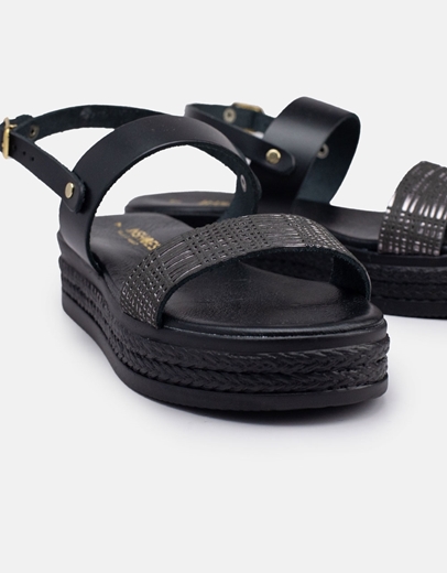 Εικόνα της Δερμάτινα σανδάλια flatforms με διχρωμία Μαύρο