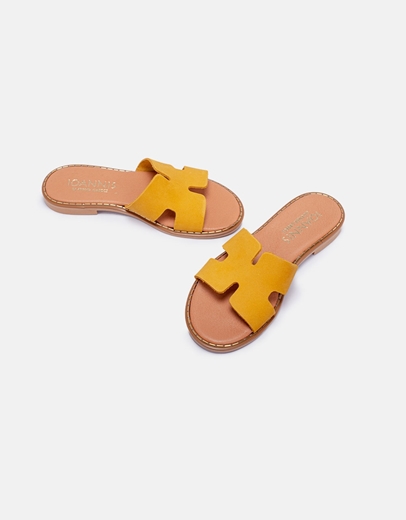 Εικόνα της Δερμάτινα flat σανδάλια με ανοίγματα στη φάσα Κάμελ