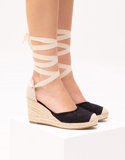 Εικόνα της Γυναικείες εσπαντρίγιες lace up με δαντέλα Μαύρο