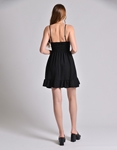 Εικόνα από Μονόχρωμο mini φόρεμα με δέσιμο στο μπούστο Μαύρο