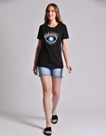 Εικόνα από Βαμβακερό t-shirt με μάτι και πολύχρωμες πέτρες Μαύρο