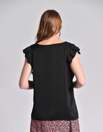 Εικόνα της Μονόχρωμη μπλούζα αμάνικη με βολάν στους ώμους Μαύρο