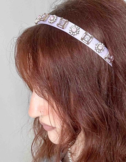 Εικόνα της Στέκα μαλλιών με διακοσμητικά πετράδια Λιλά