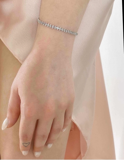 Εικόνα της Βραχιόλι με πετράδια από ανοξείδωτο ατσάλι Ασημί