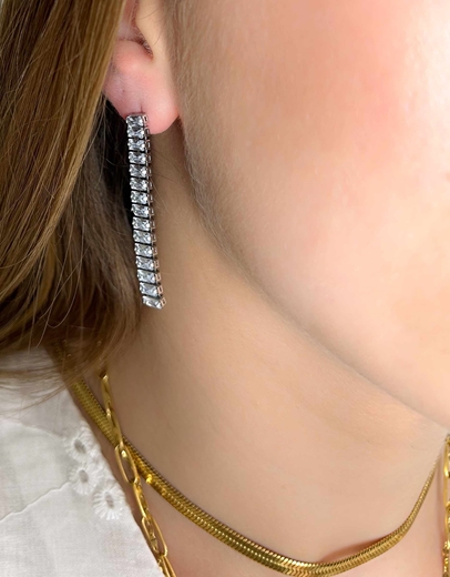 Εικόνα της Σκουλαρίκια με πετράδια από ανοξείδωτο ατσάλι Ασημί