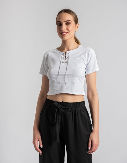 Εικόνα της Βαμβακερό crop top μονόχρωμο με αλυσίδα Λευκό