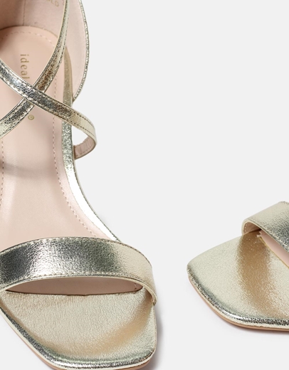 Εικόνα της Basic χαμηλά πέδιλα μονόχρωμα με χιαστί σχέδιο Χρυσό