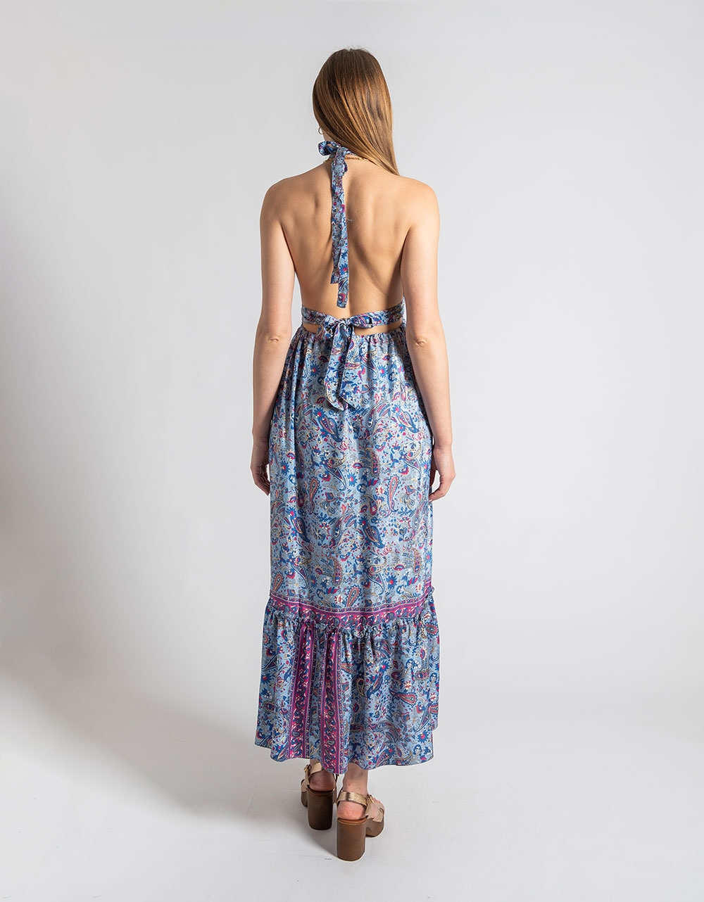 Εικόνα από Boho μεταξωτό maxi φόρεμα με ανοιχτή πλάτη Μπλε