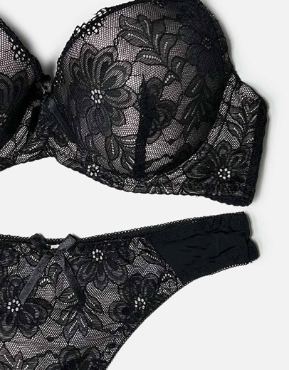 Εικόνα της Σετ εσωρούχων σουτιέν και string με δαντέλα Μαύρο