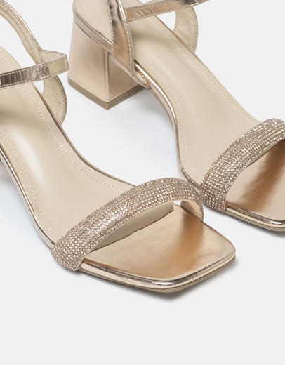 Εικόνα της Πέδιλα χαμηλά με μπαρέτα και λουράκι από strass Σαμπανί