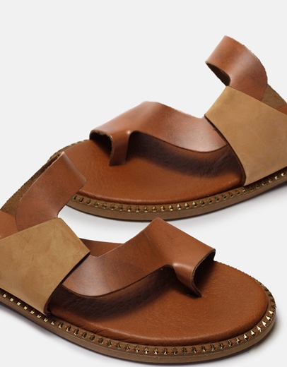 Εικόνα της Δερμάτινα σανδάλια Ελληνικής κατασκευής με ιδιαίτερο σχέδιο Ταμπά