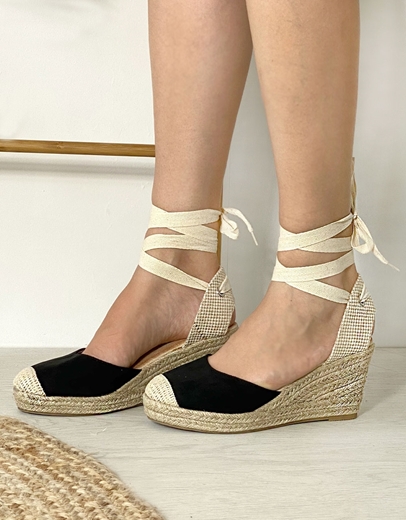 Εικόνα της Lace up εσπαντρίγιες σε συνδυασμό υλικών Μαύρο