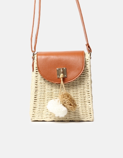 Εικόνα της Ψάθινο τσαντάκι ώμου με διακοσμητικά πομ πον Μπεζ