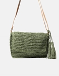 Εικόνα από Ψάθινη τσάντα ώμου με κρεμαστό διακοσμητικό Πράσινο