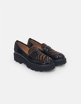 Εικόνα από Loafers λουστρίνι με print και διπλή σόλα Μαύρο