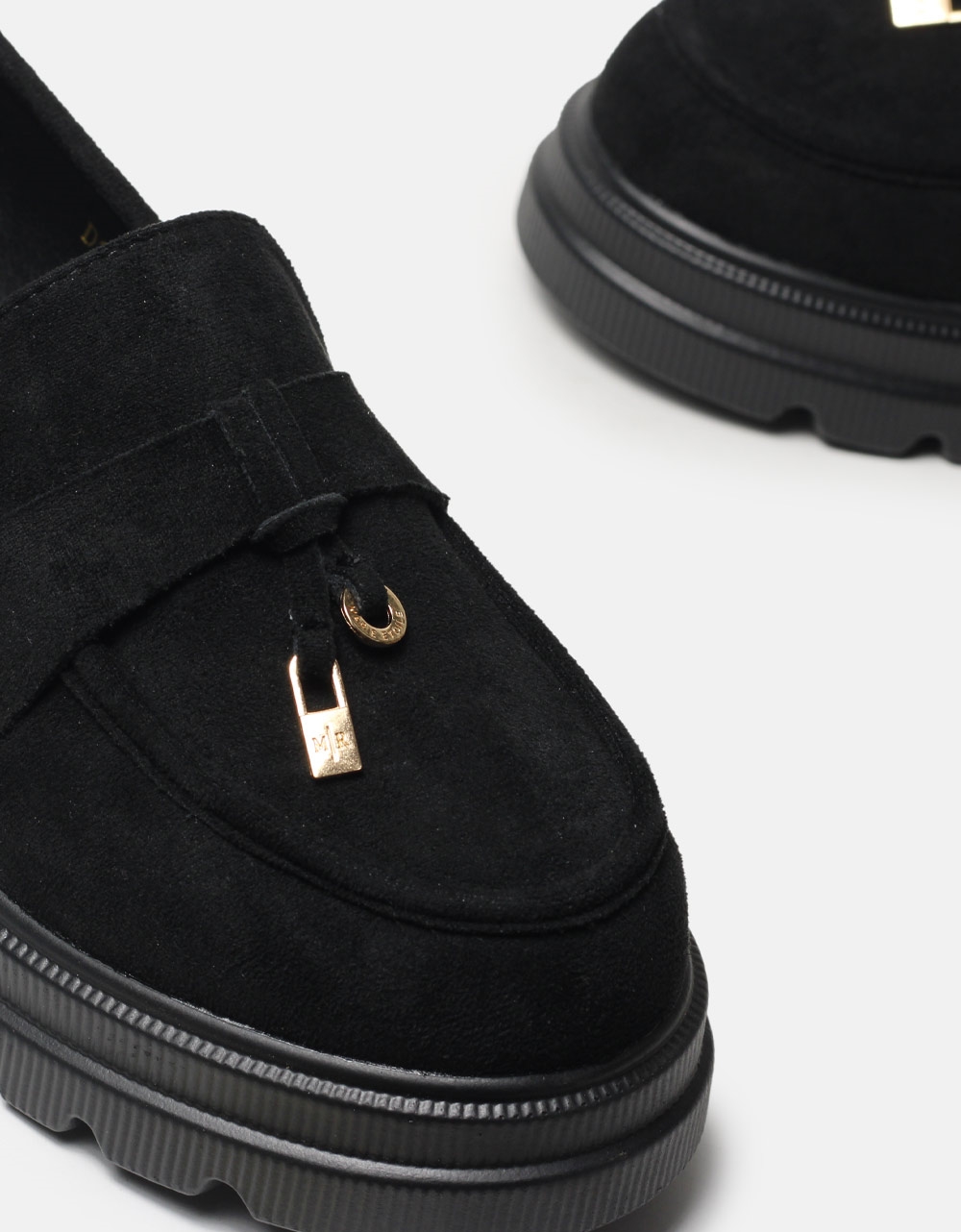 Εικόνα από Suede δίσολα loafers με μεταλλικά στοιχεία Μαύρο