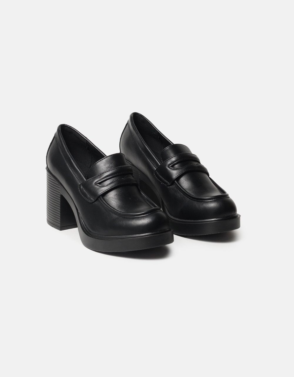 Εικόνα από Basic μονόχρωμα loafers με τετράγωνο τακούνι Μαύρο