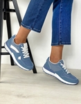 Εικόνα από Suede basic sneakers με ελαστική σόλα Μπλε