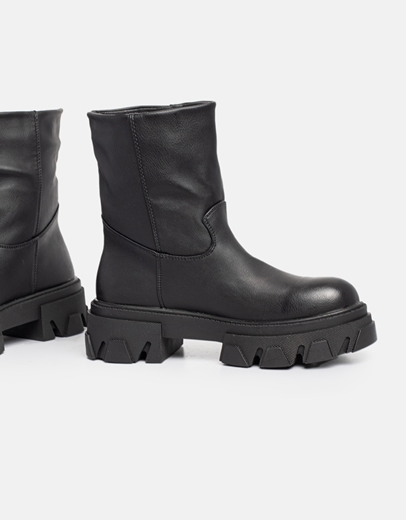 Εικόνα της Basic μποτάκια με chunky σόλα Μαύρο