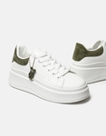 Εικόνα από Sneakers δίσολα με κρεμαστό διακοσμητικό Λευκό/Πράσινο