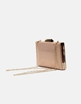 Εικόνα από Τσαντάκι clutch υφασμάτινο με μεταλλική αλυσίδα Σαμπανί