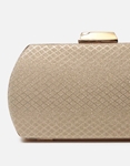 Εικόνα από Υφασμάτινο τσαντάκι clutch με μεταλλική αλυσίδα Χρυσό