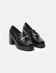 Εικόνα από Loafers με τακούνι και μεταλλική αγκράφα Μαύρο
