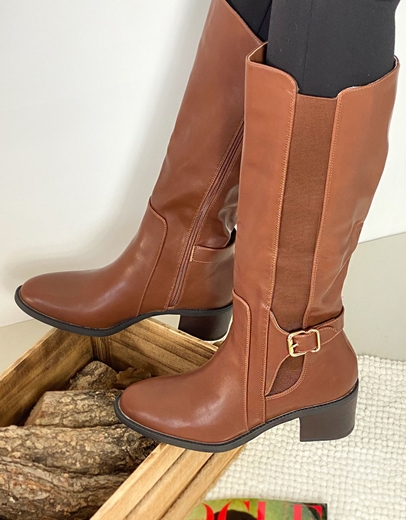 Εικόνα της Basic χαμηλές μπότες με λάστιχο στο πλάι Ταμπά