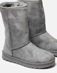 Εικόνα από Suede flat μονόχρωμα μποτάκια με γουνάκι Γκρι