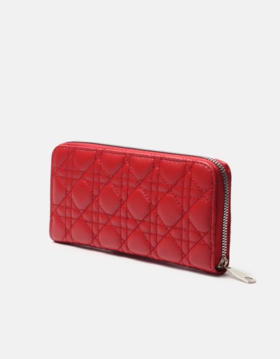 Εικόνα της Πορτοφόλι μονόχρωμο με διακοσμητικές ραφές Κόκκινο